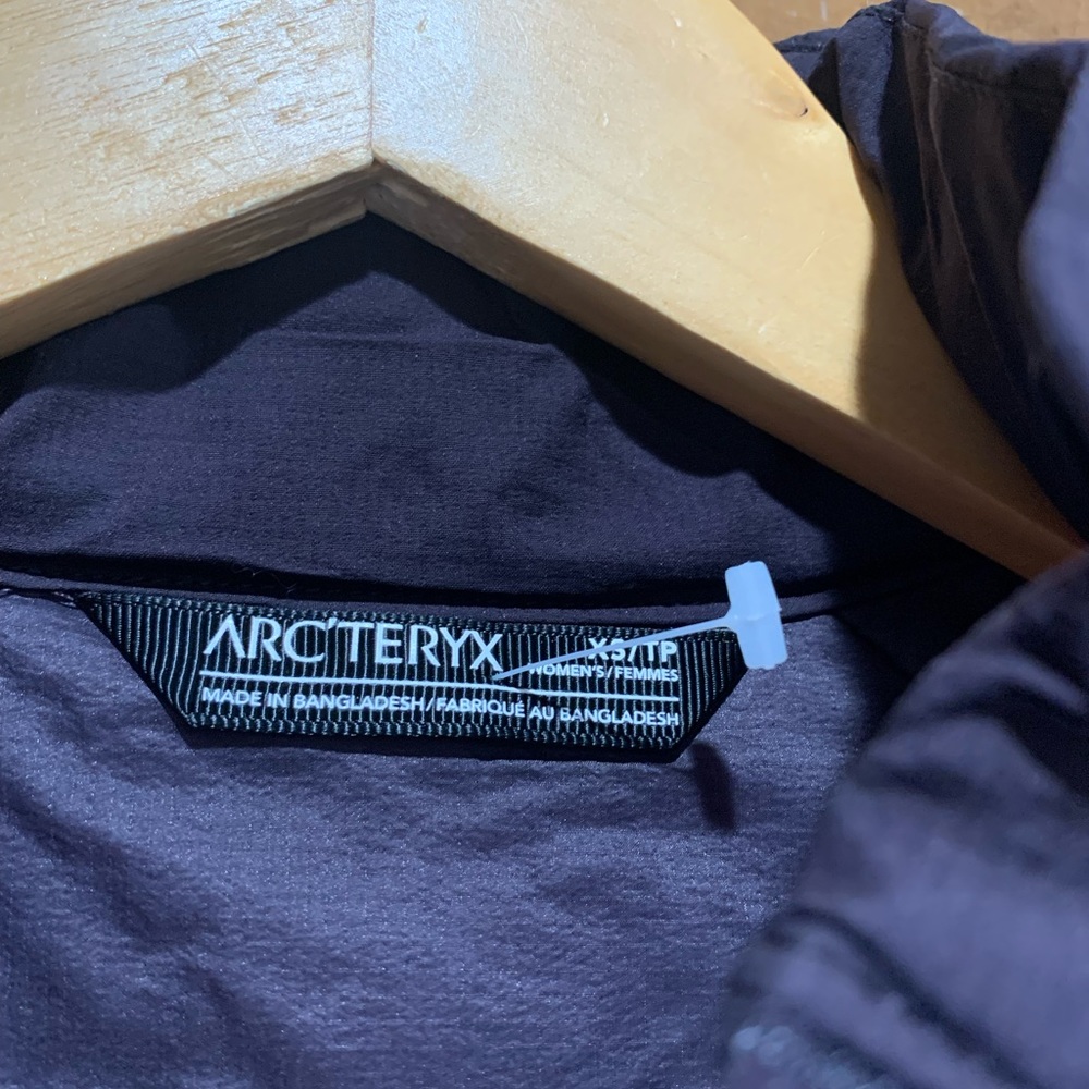 Arc’teryx Atom LT Jacket - Picture 7 of 11